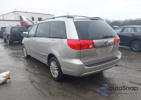 2009 Toyota Sienna Limited z USA, uszkodzony, nr VIN 5TDBK22CX9S025066